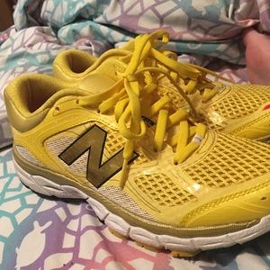 RunDisney 2016 New Balance Minnie Mouse sneakers